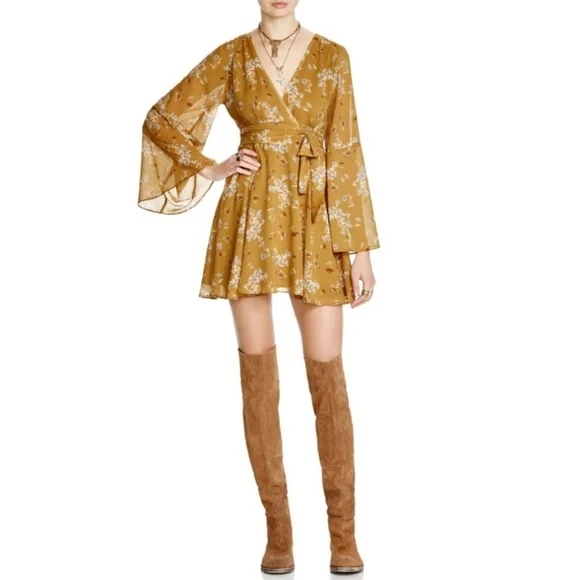 Free People Lilou Toffee Floral Bell Sleeve Dress Sx XS - Picture 10 of 11
